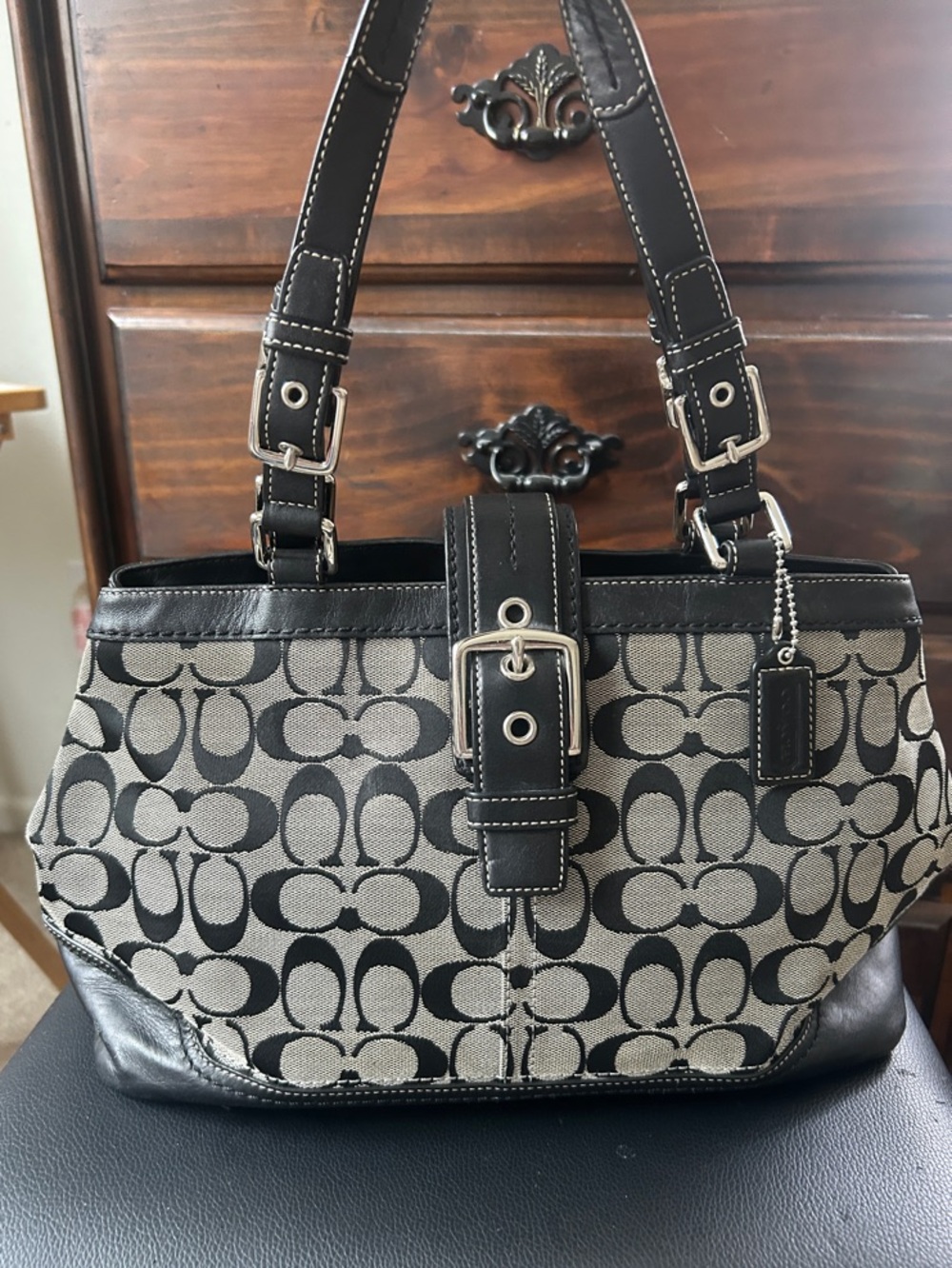 COACH Signature Vintage Gallery Tote. Y2K
